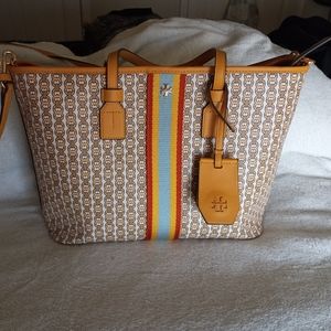 Tory Burch Gemini Link Tote Zip